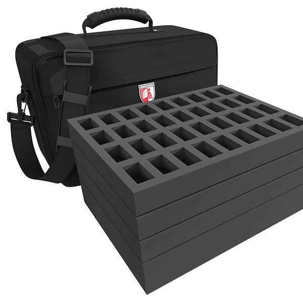 Feldherr MAXI Tanks and 117 Infantry Figure Case