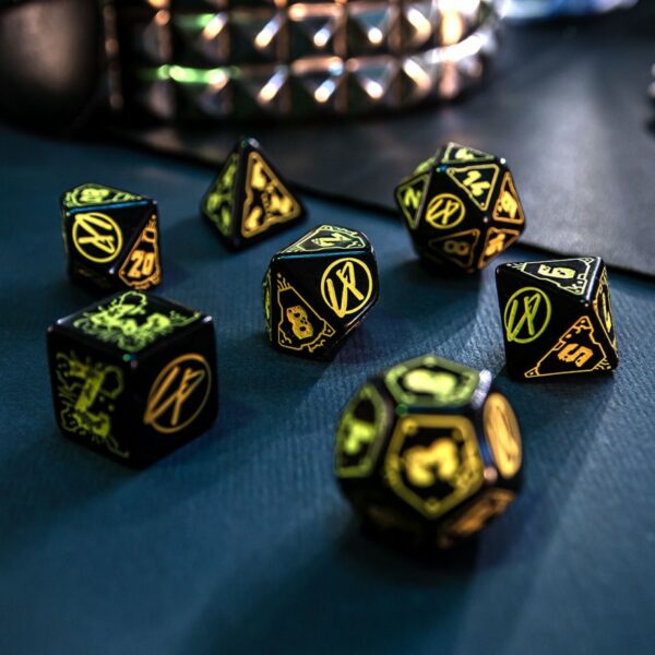Cyberpunk Red Dice Set: Wet Work 2
