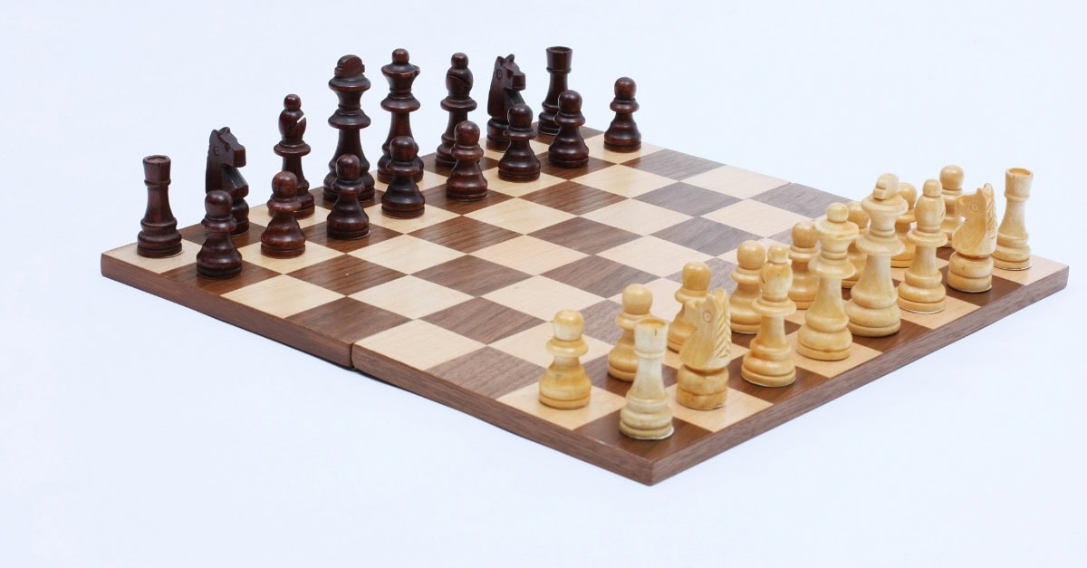 ¿Cómo se clasifican los juegos de mesa? Principales tipos juegos abstractos ajedrez